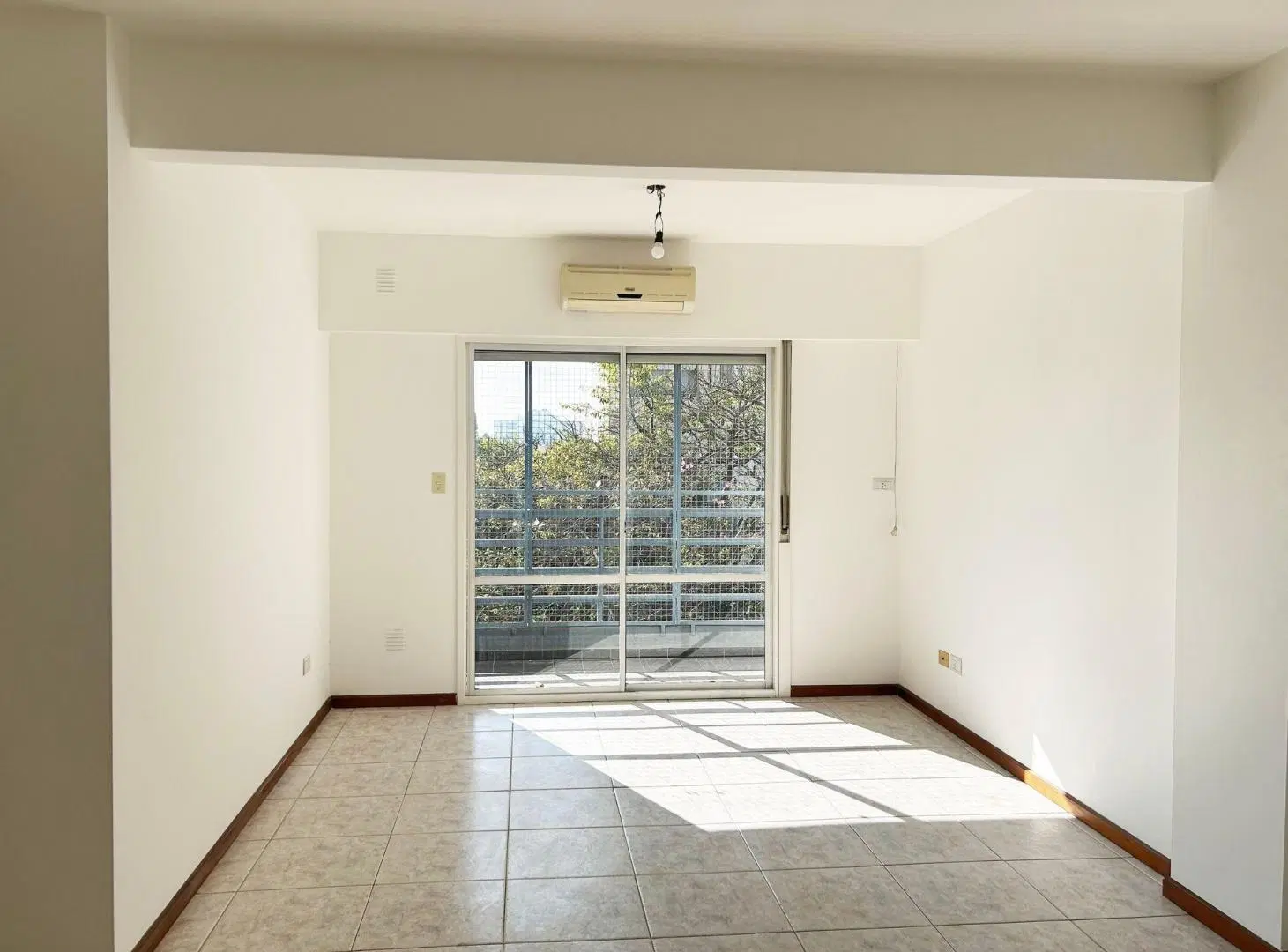 VENTA DEPARTAMENTO 3 AMBIENTES RAMOS MEJIA 2
