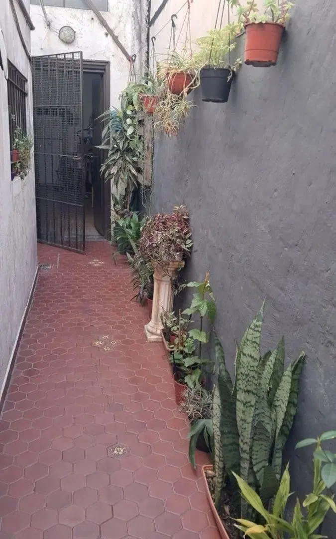 Venta PH 3 ambientes Ciudadela Centro con Galpón 2