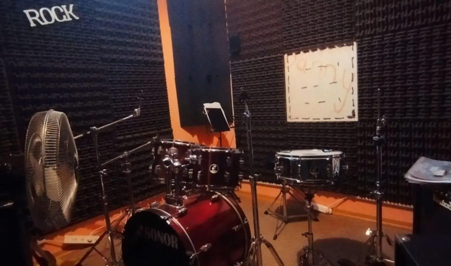 VENTA DE CASA DE 6 AMBIENTES MUTIFAMILIAR 3