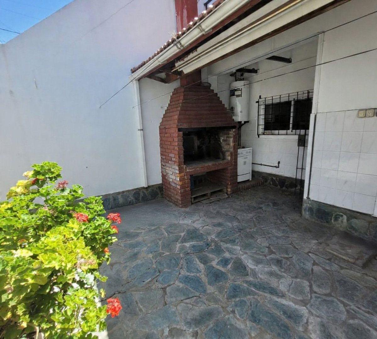 VENTA PH 3 AMBIENTES, SAN JUSTO.