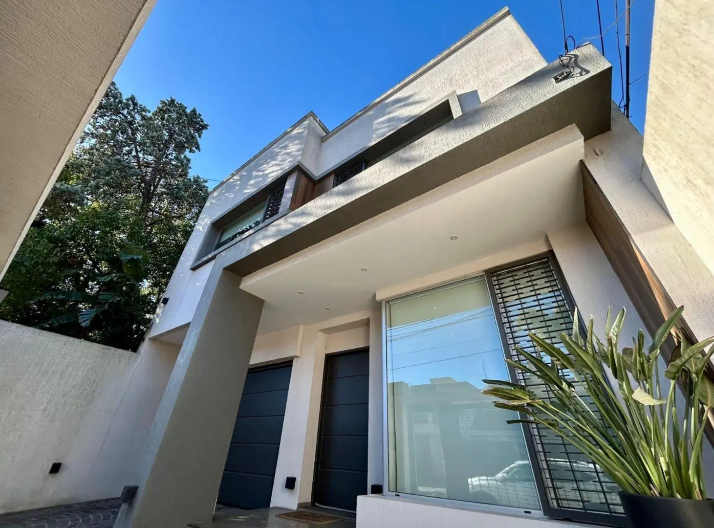 CASA RAMOS MEJIA EN VENTA 4 AMBIENTES APTA CRÉDITO 2