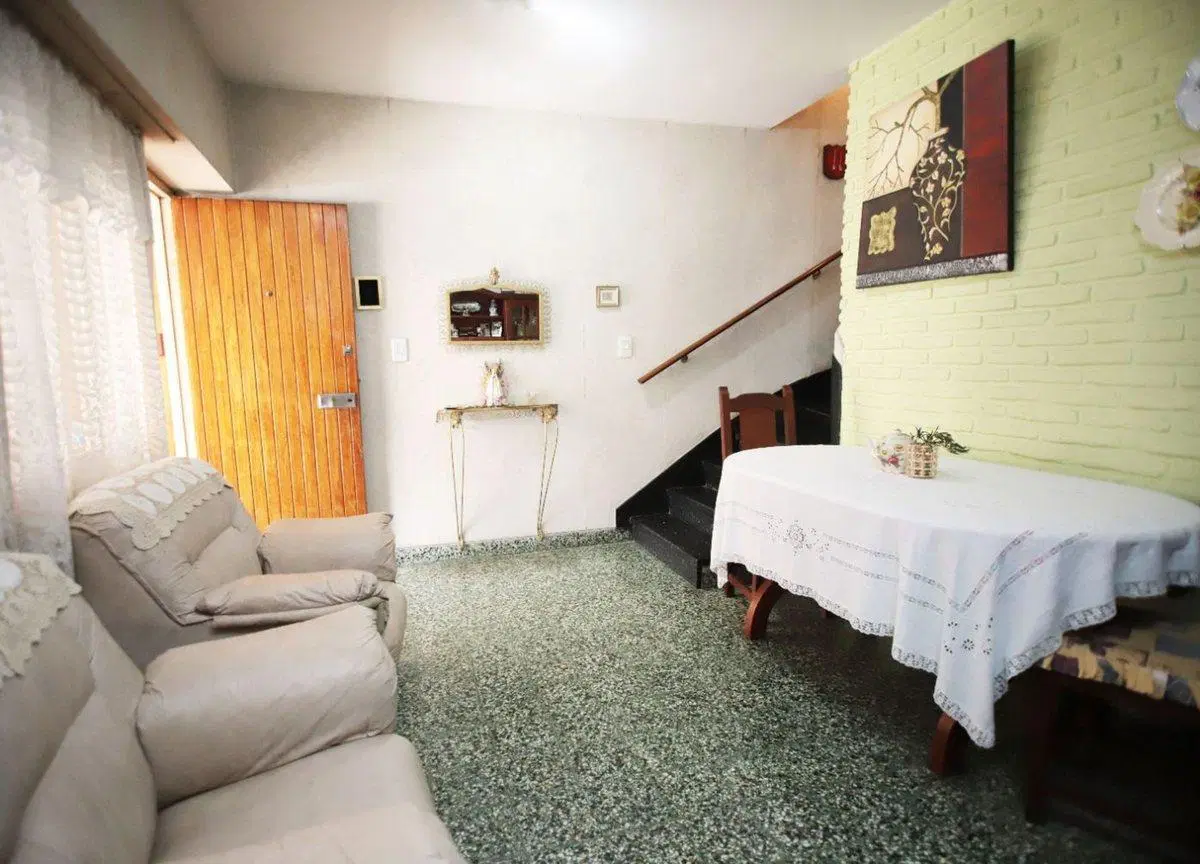 VENTA PH 3 AMBIENTES VILLA LUZURIAGA CON COCHERA 2