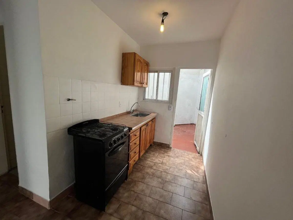 VENTA DEPARTAMENTO 2 AMBIENTES VILLA LUZURIAGA 5