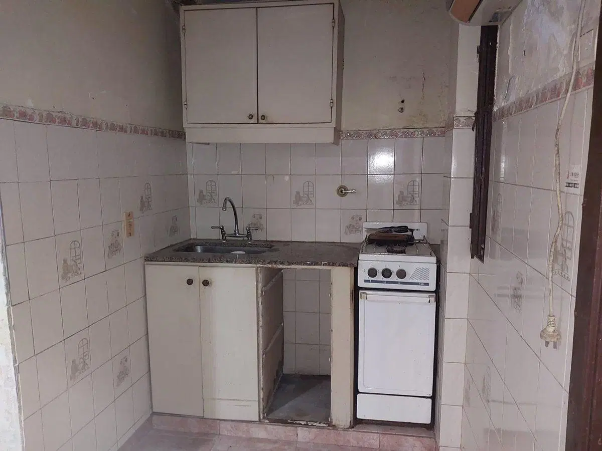 VENTA DE PH 2 AMBIENTES  MORÓN 4