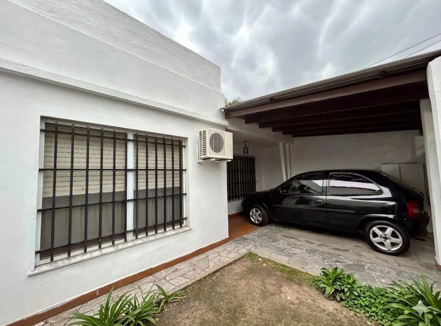 VENTA PH 4 AMBIENTES EN CASEROS CON COCHERA 3