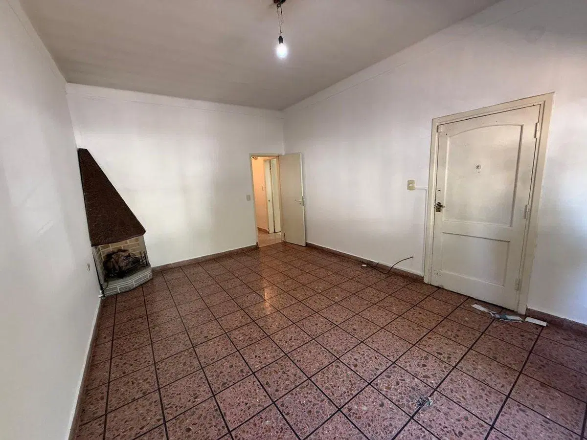 VENTA CASA 3 AMBIENTES RAMOS MEJIA LOCAL Y COCHERA 3