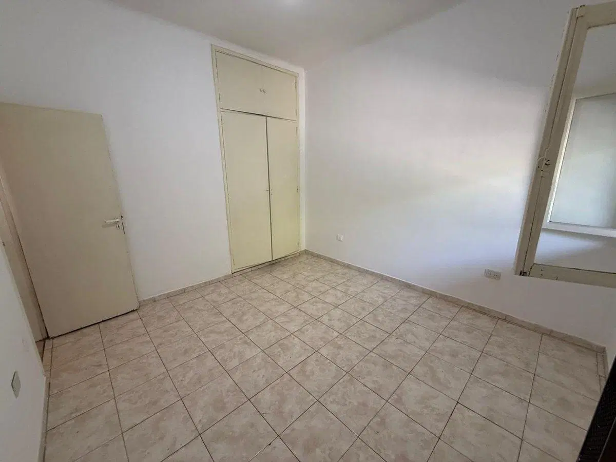 VENTA CASA 3 AMBIENTES RAMOS MEJIA LOCAL Y COCHERA 4