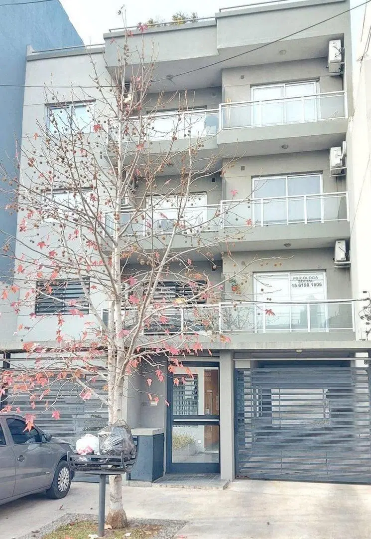 VENTA COCHERA DESCUBIERTA EN LOMAS DEL MIRADOR 3