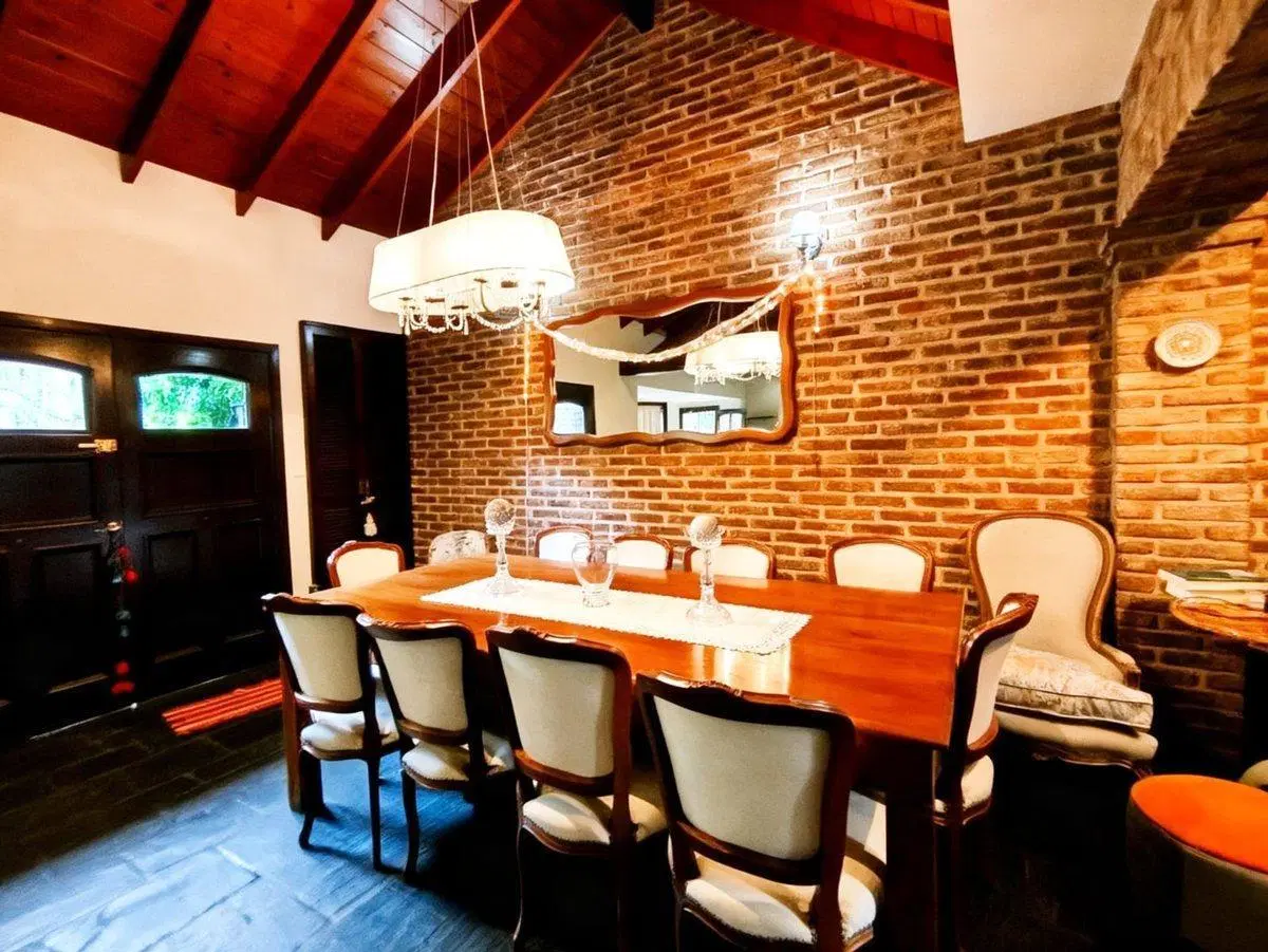 CASA 4 AMBIENTES EN VENTA CASTELAR 8