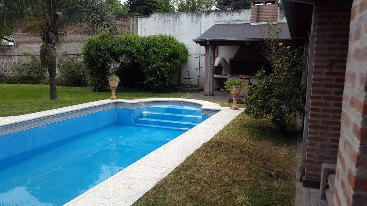 VENTA QUINTA 6 AMBIENTES VILLA UDAONDO-PARQUE LELO 2