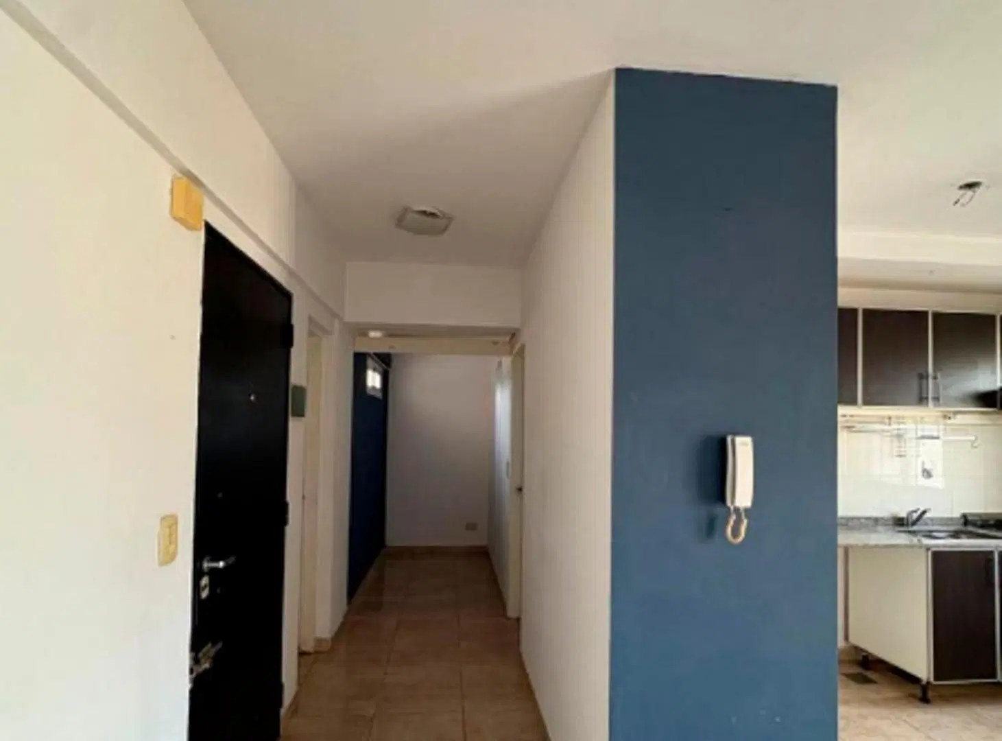 VENTA DEPARTAMENTO DE 2 AMBIENTES CON COCHERA 8