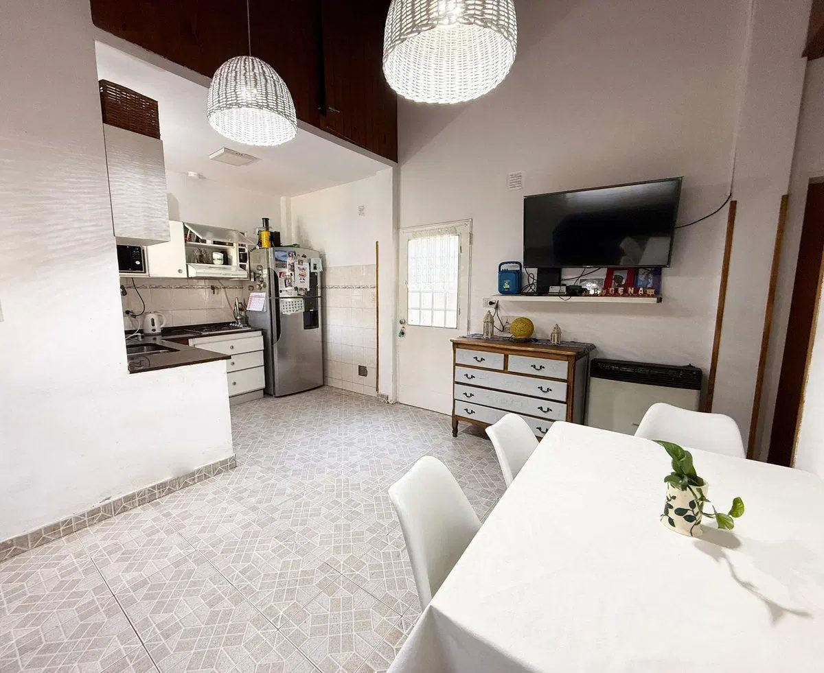 VENTA CASA 3 AMBIENTES LOTE PROPIO RAMOS MEJIA 5