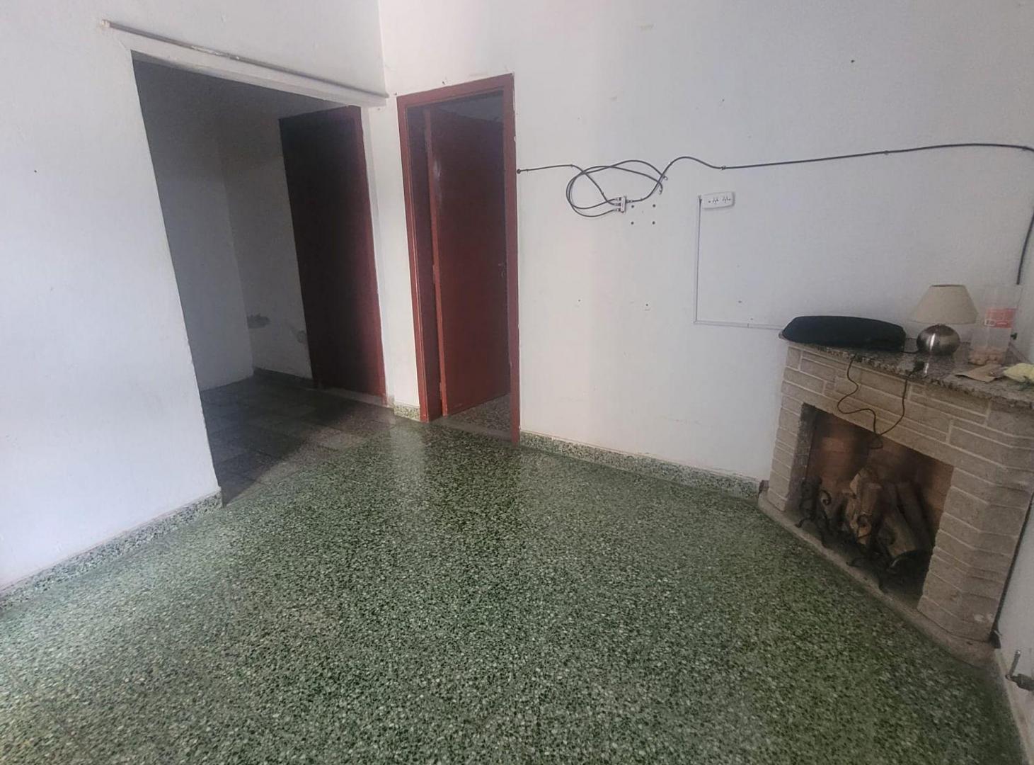Foto de ALQUILER CASA 3 AMBIENTES VILLA TESEI, imagen 2