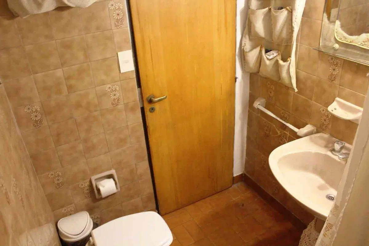 CASA 4 AMBIENTES EN VENTA MORENO APTO CREDITO 4