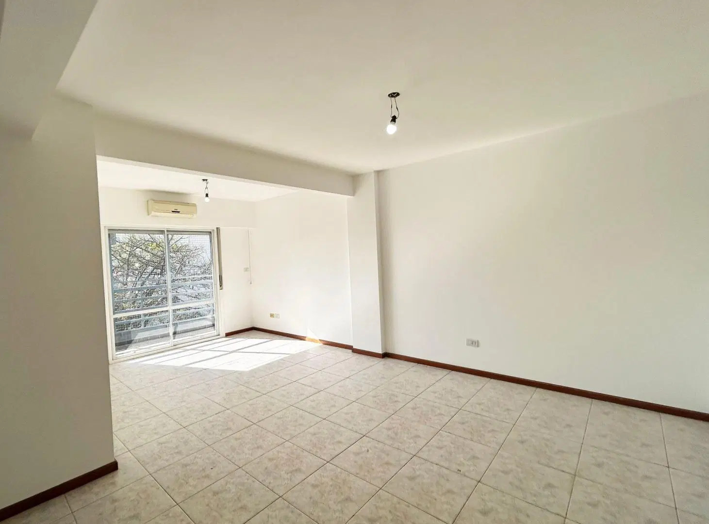 VENTA DEPARTAMENTO 3 AMBIENTES RAMOS MEJIA 2
