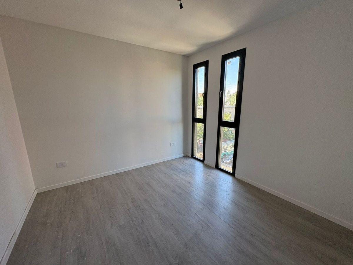 Foto de ALQUILER DEPARTAMENTO 2 AMBIENTES FLORESTA ESTRENA, imagen 4