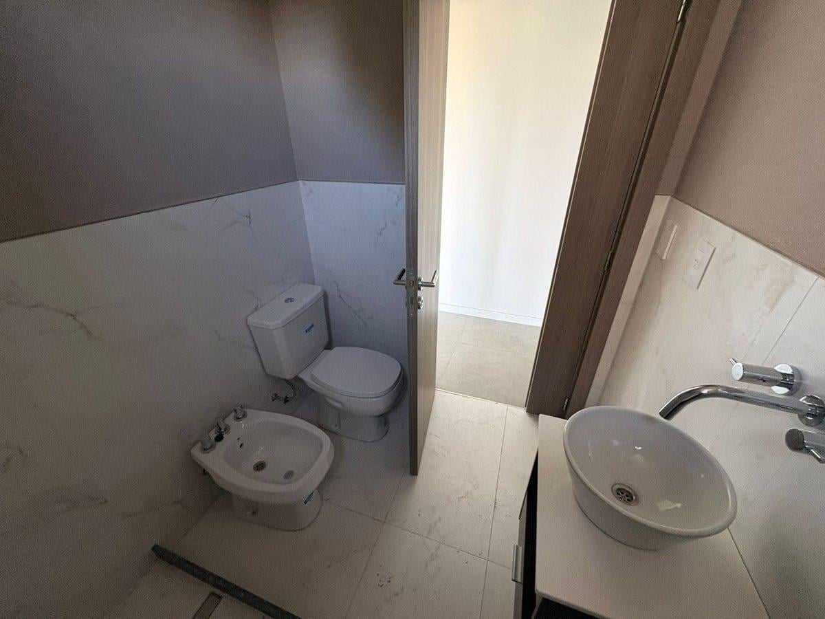 Foto de ALQUILER DEPARTAMENTO 2 AMBIENTES FLORESTA ESTRENA, imagen 2