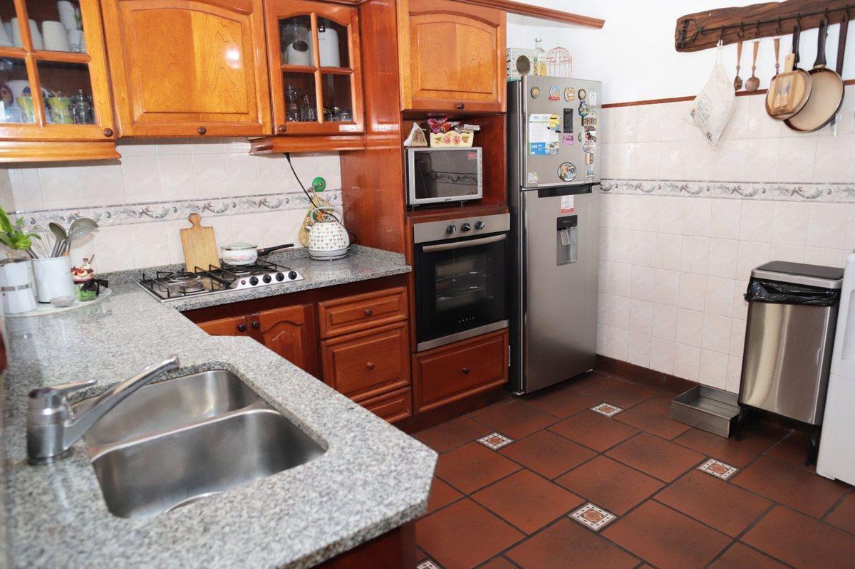 Foto de VENTA DE CASA 5 AMBIENTES EN SAN JUSTO, imagen 1