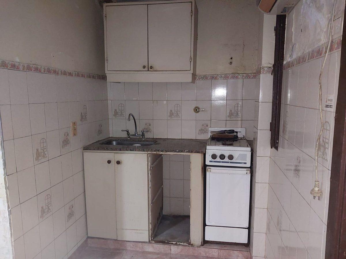 Foto de VENTA DE PH 2 AMBIENTES MORÓN, imagen 2