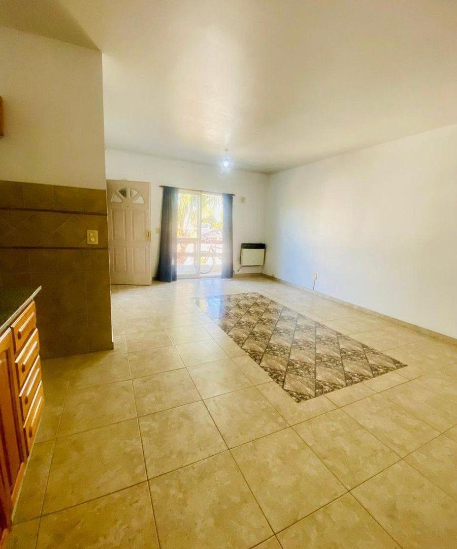 Foto de VENTA DE DEPARTAMENTO 3 AMBIENTES VILLA LUZURIAGA, imagen 5