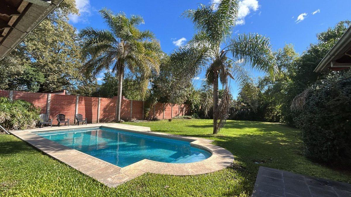 Foto de VENTA QUINTA 6 AMBIENTES VILLA UDAONDO-PARQUE LELO, imagen 2