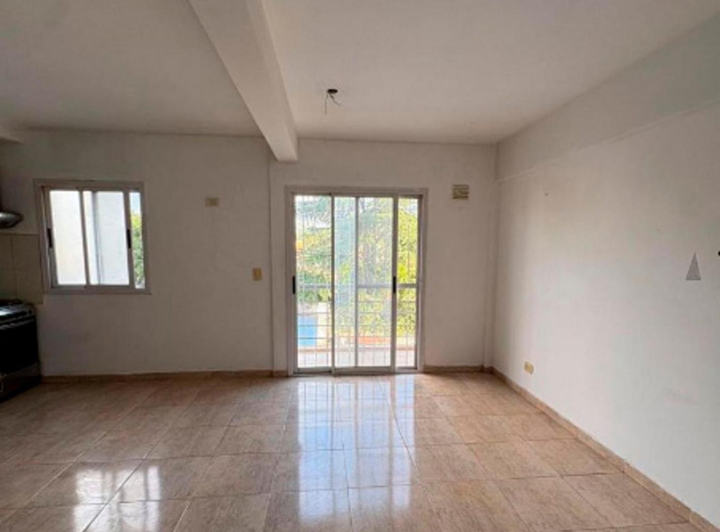 Foto de VENTA DEPARTAMENTO DE 2 AMBIENTES CON COCHERA, imagen 4