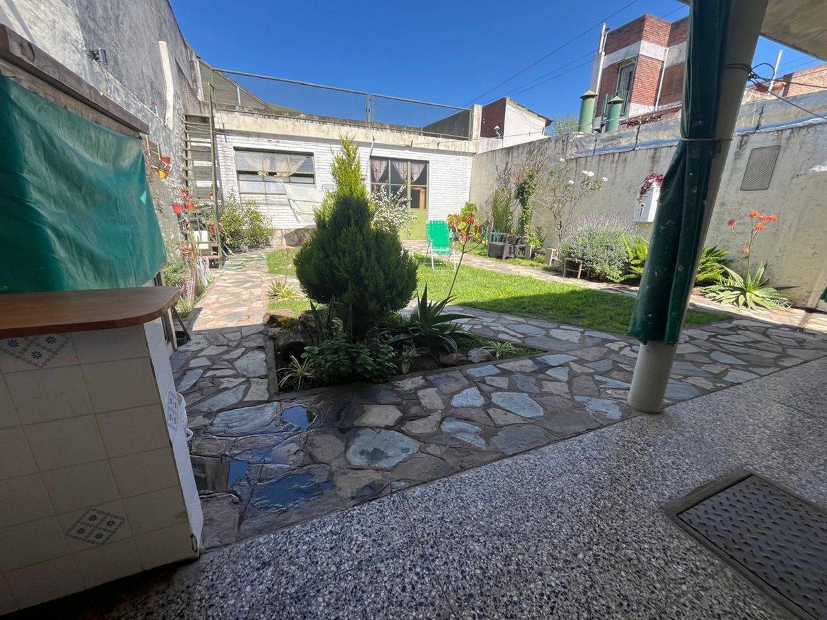 Foto de VENTA CASA 3 AMB VILLA LUZURIAGA ACEPTA PERMUTA, imagen 4