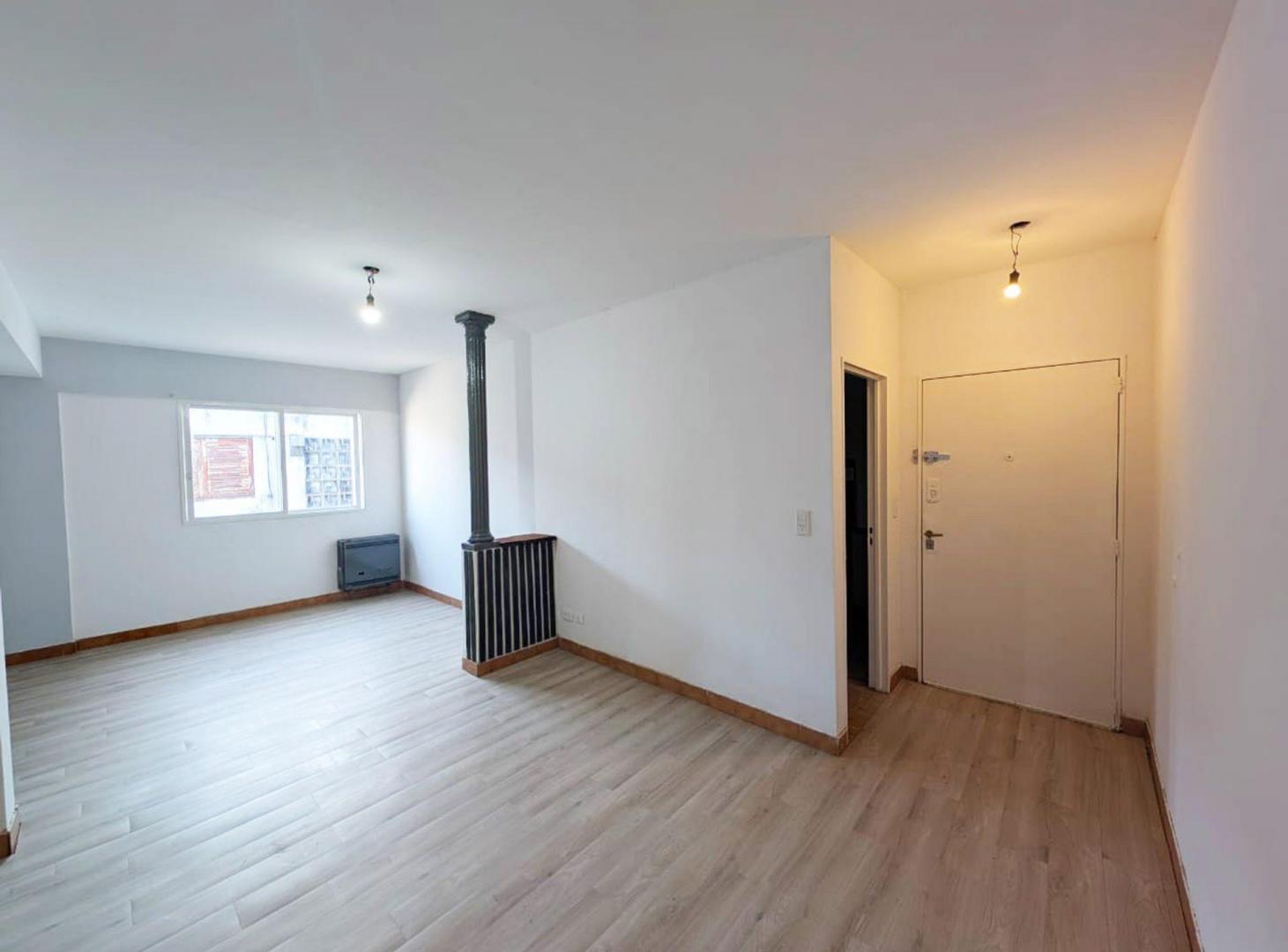 Foto de VENTA DEPARTAMENTO 3 AMBIENTES VILLA LUZURIAGA, imagen 2
