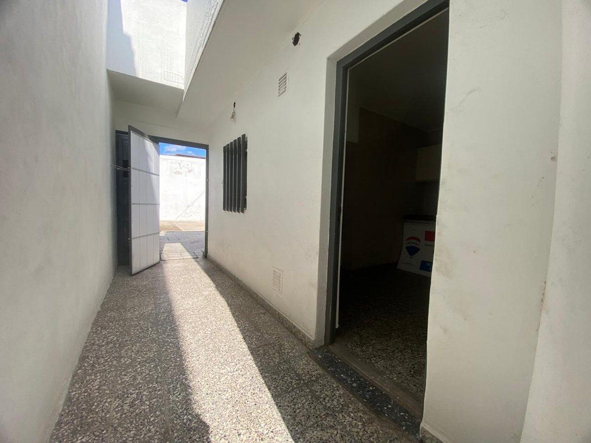 Foto de VENTA CASA 3 AMBIENTES EN TABLADA, imagen 1
