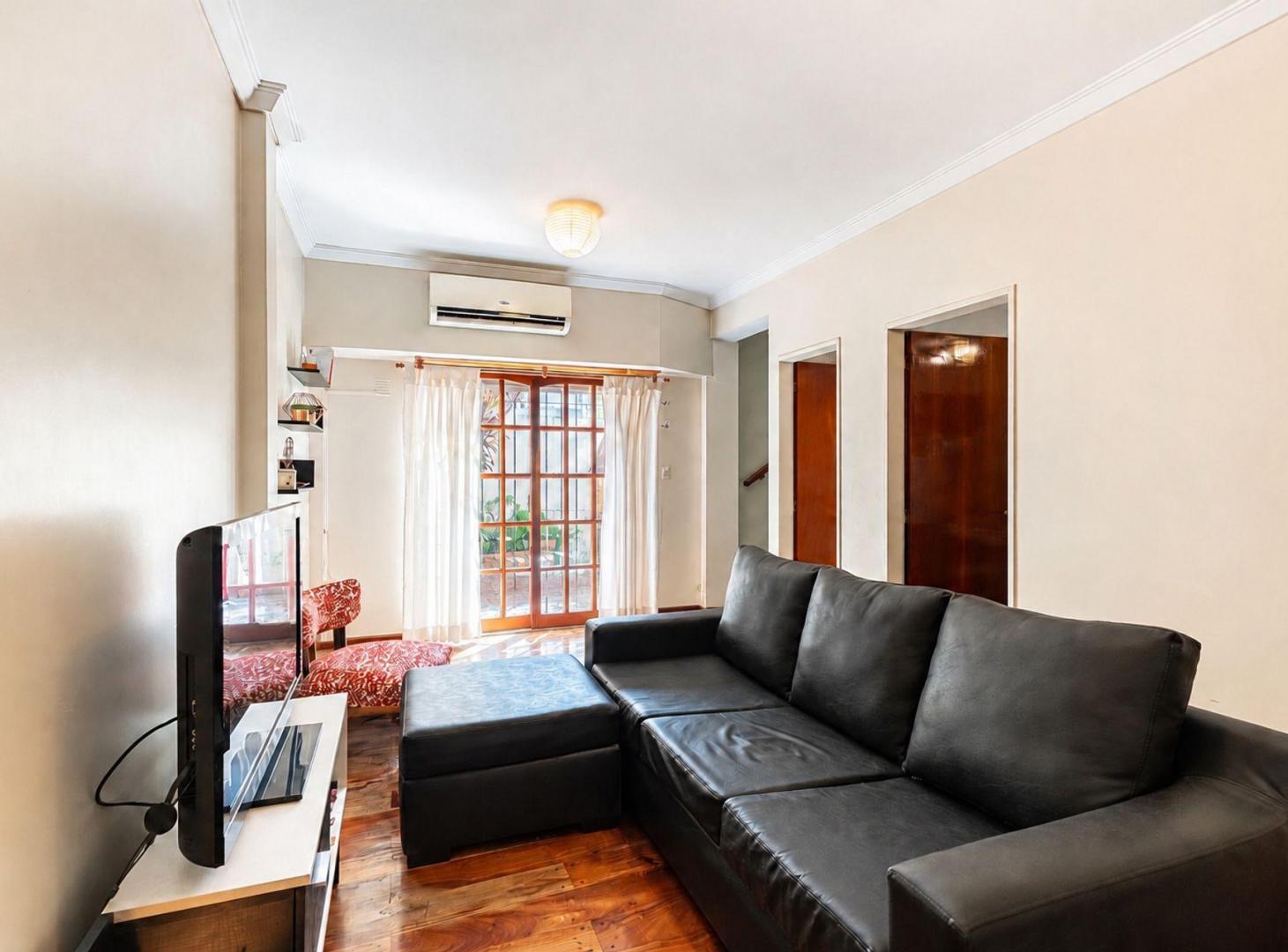 Foto de VENTA CASA 5 AMBIENTES EN RAMOS MEJÍA APTO CREDITO, imagen 3