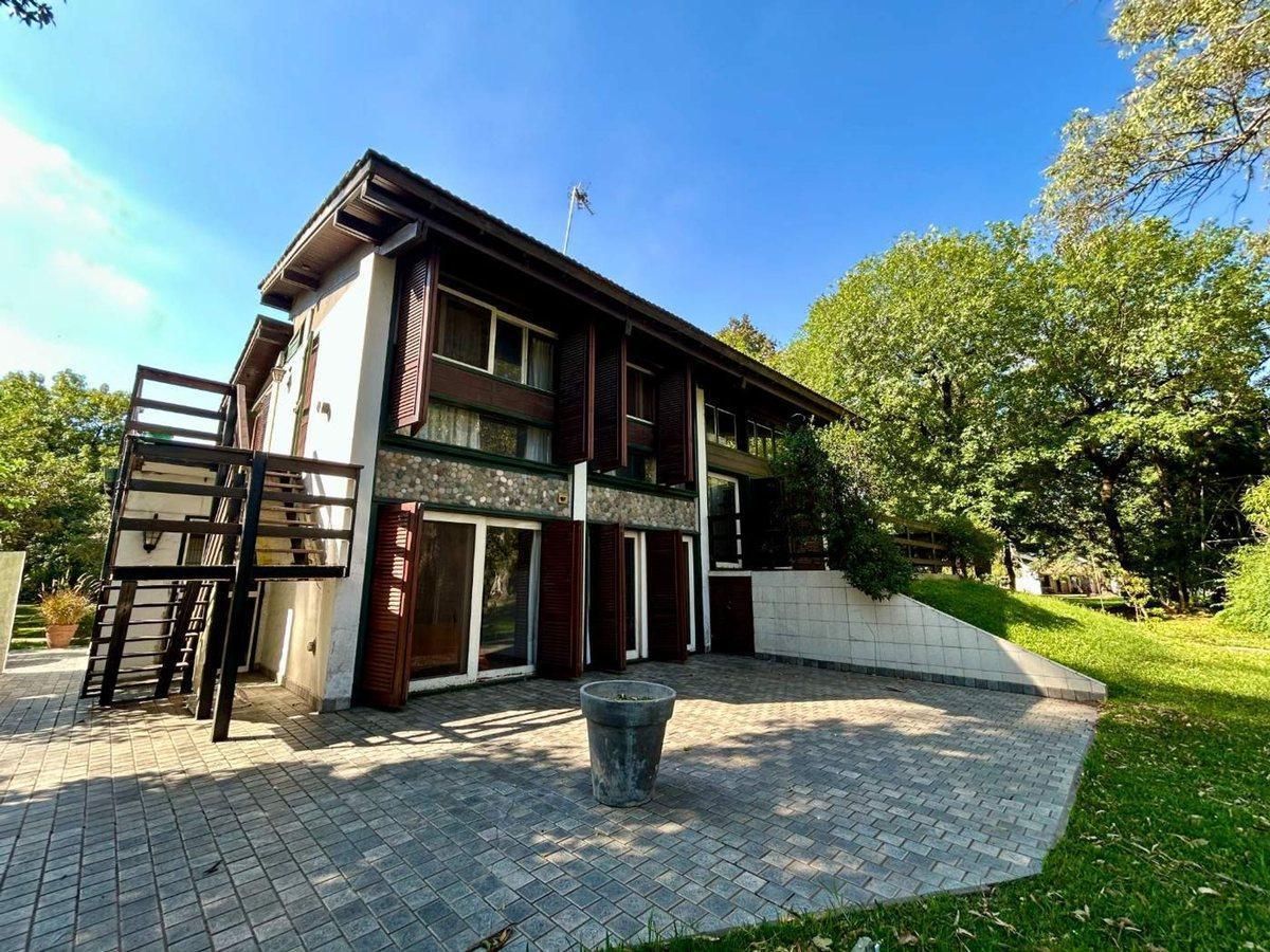 Foto de VENTA CASA 6 AMBIENTES COUNTRY CLUB EL POTRERO, imagen 3