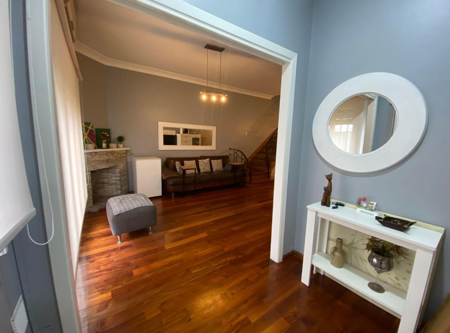 Foto de CASA EN VENTA 4 AMBIENTES CON QUINCHO Y PILETA, imagen 3