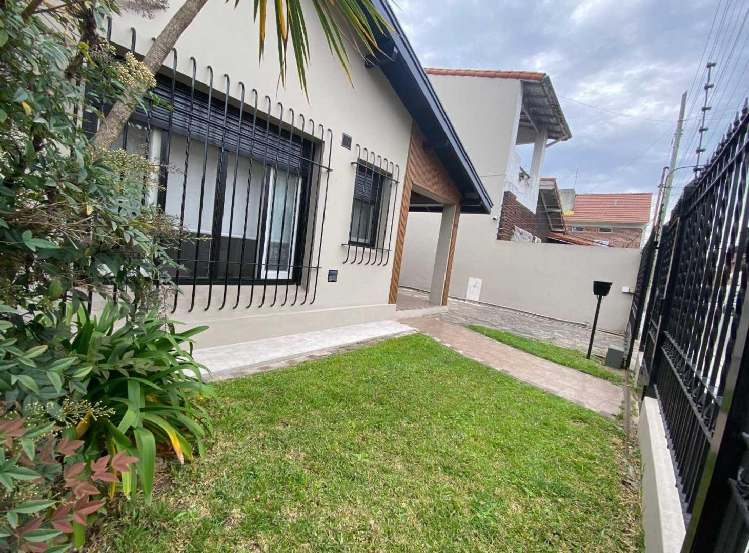 Foto de CASA EN VENTA 4 AMBIENTES CON QUINCHO Y PILETA, imagen 4