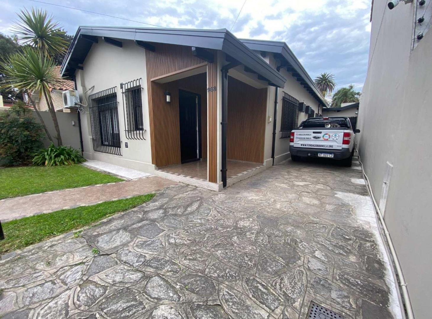 Foto de CASA EN VENTA 4 AMBIENTES CON QUINCHO Y PILETA, imagen 1