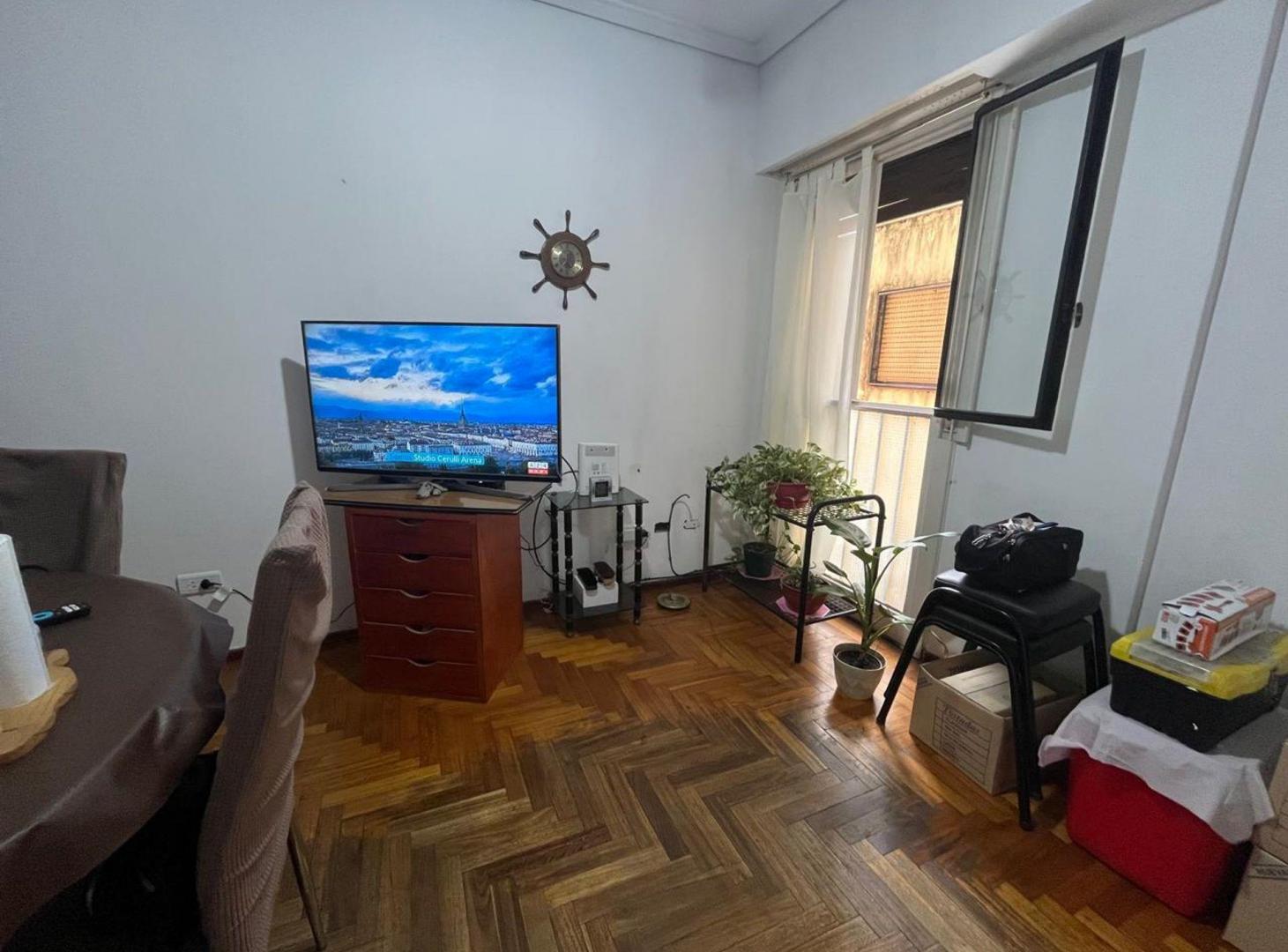 Foto de VENTA DEPARTAMENTO 2 AMBIENTES PARQUE CHACABUCO, imagen 2