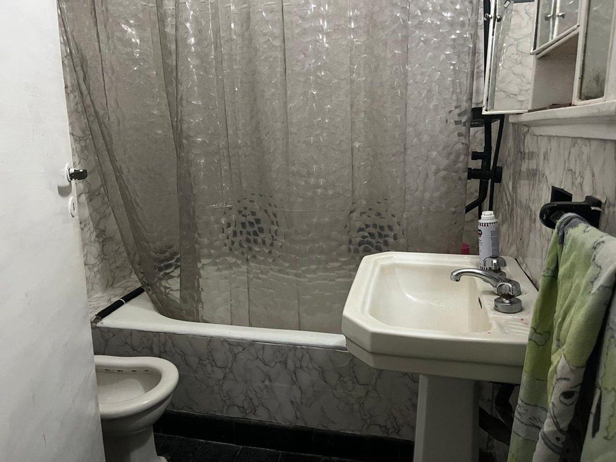 Foto de VENTA PH 4 AMBIENTES HAEDO, imagen 3