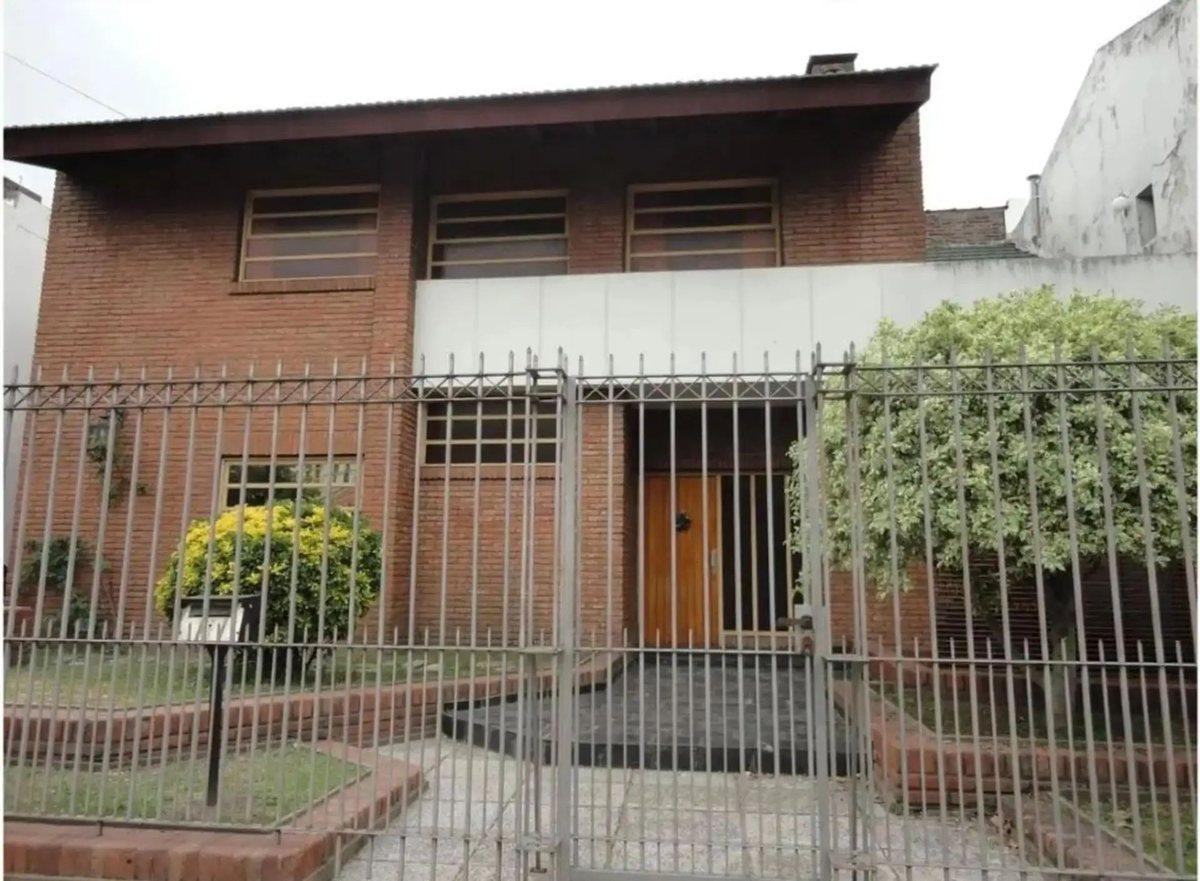 Foto de VENTA CASA 6 AMBIENTES VILLA SARMIENTO ACEPTA PERM, imagen 1