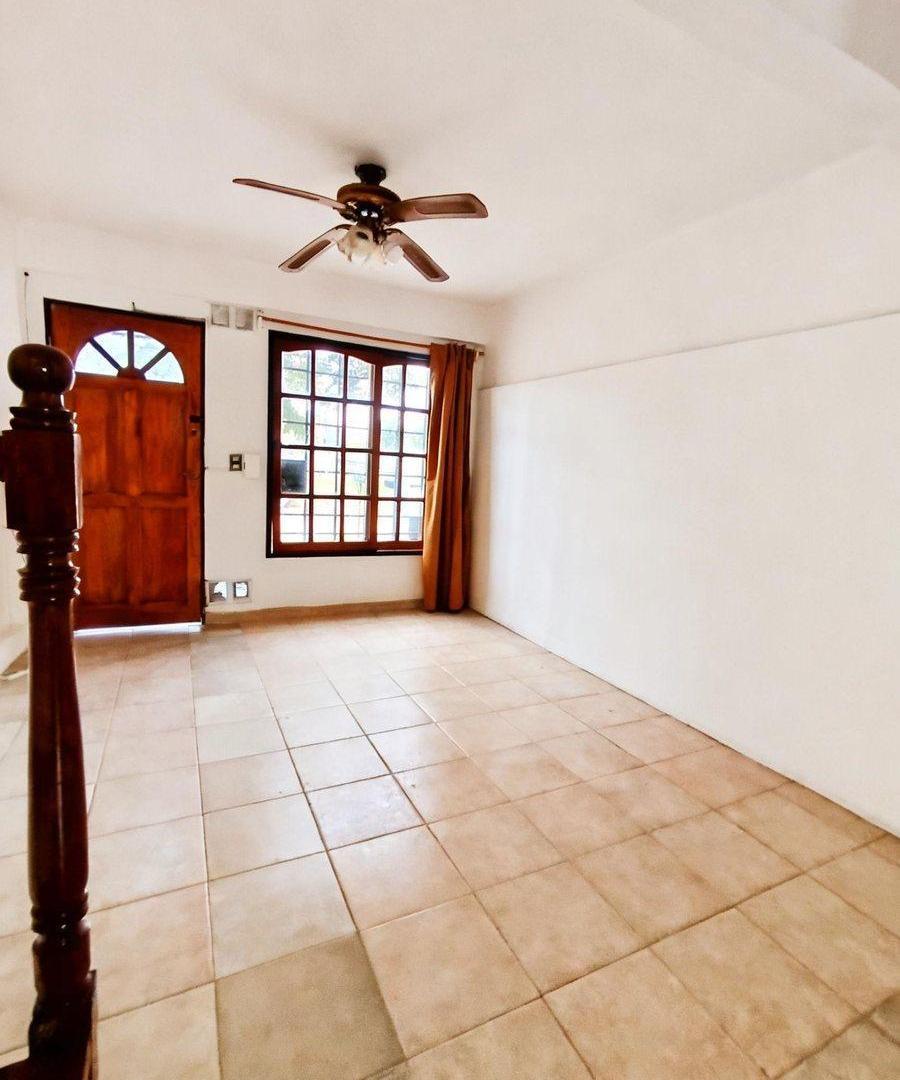 Foto de VENTA DÚPLEX 3 AMBIENTES MOSCONI APTO CREDITO, imagen 3