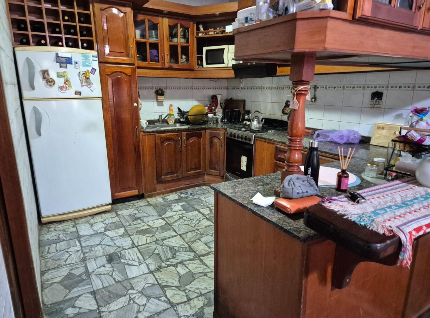 Foto de VENTA CASA 4 AMBIENTES VILLA LUZURIAGA, imagen 3