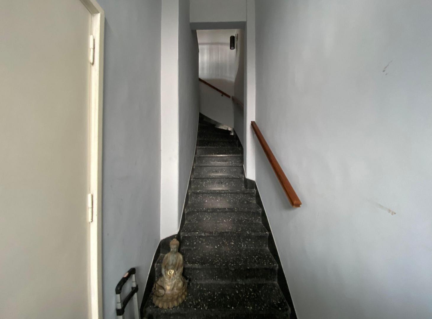 Foto de VENTA PH 4 AMBIENTES 1ER PISO CON COCHERA, PALOMAR, imagen 2