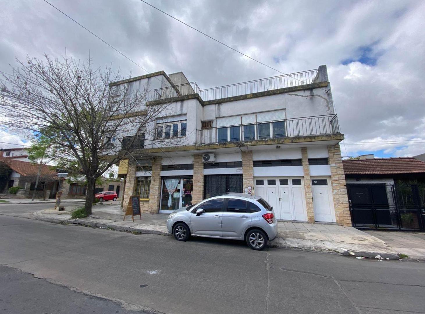 Foto de VENTA PH 4 AMBIENTES 1ER PISO CON COCHERA, PALOMAR, imagen 1