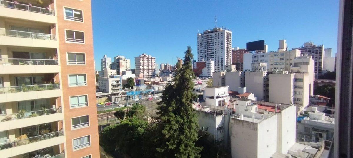 Foto de ALQUILER DE DEPARTAMENTO DE 4 AMB. RAMOS MEJIA, imagen 3