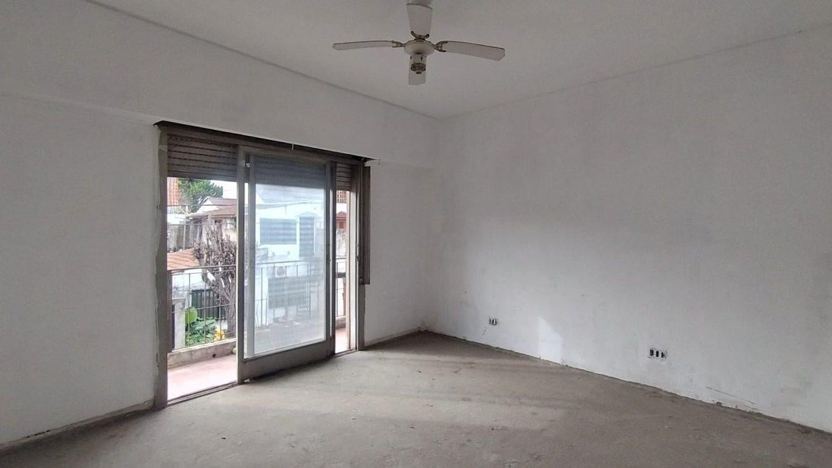 Foto de VENTA DE DEPARTAMENTO DE 3 AMBIENTES RAMOS MEJIA, imagen 4