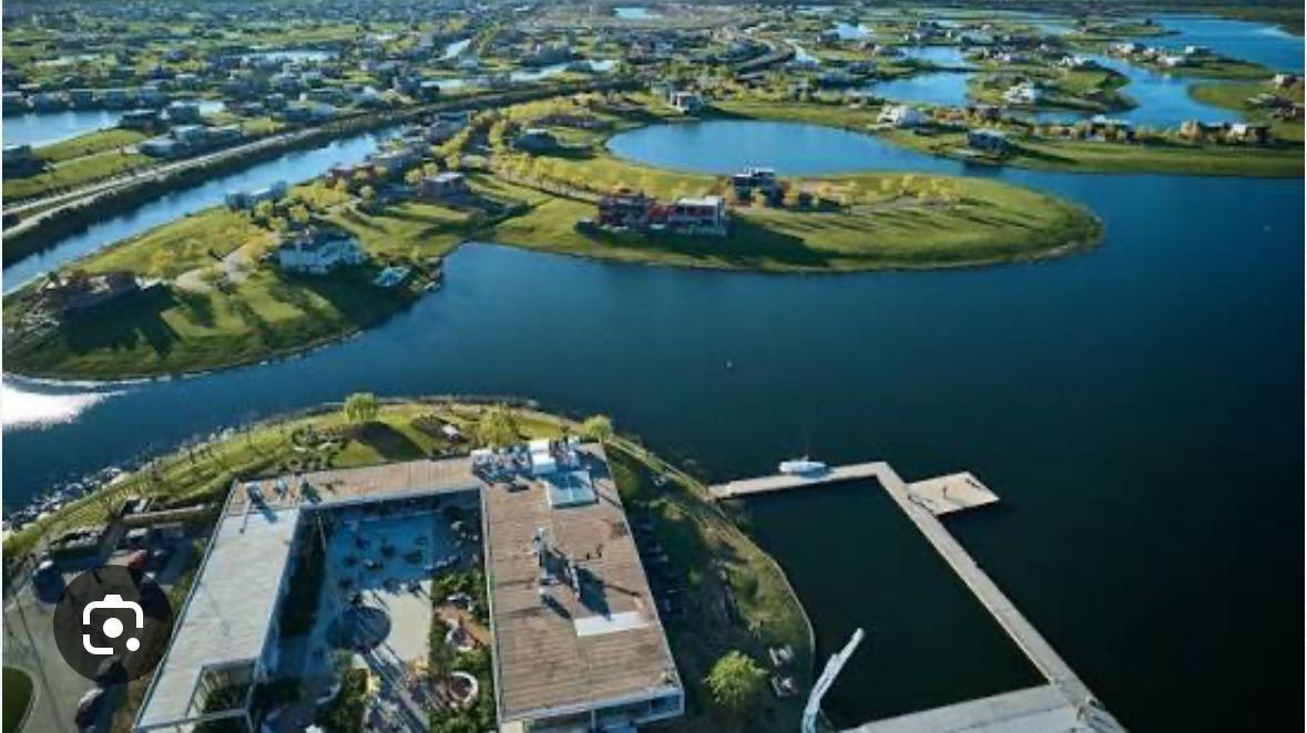 VENDE LOTE A LA LAGUNA EN PUERTOS ESCOBAR BARRIO AMARRAS