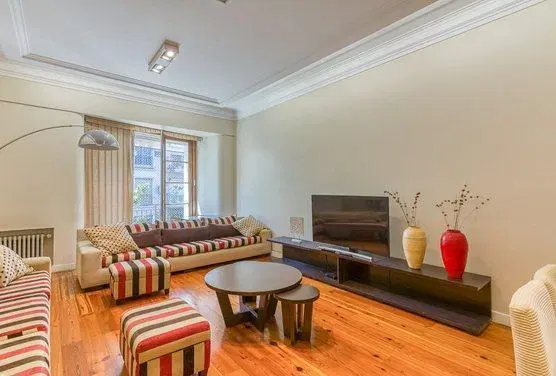 VENTA PISO 7 AMBIENTES CON COCHERA PALERMO 2