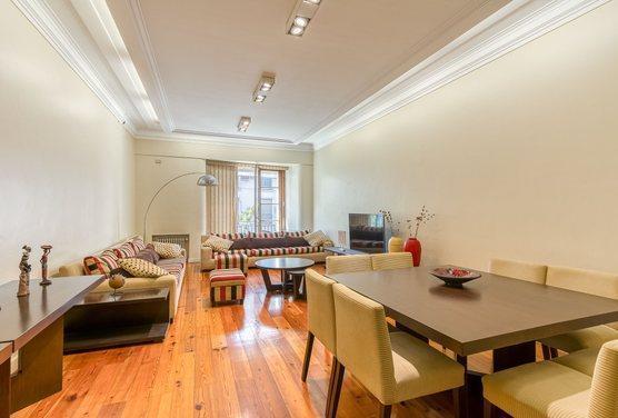 VENTA PISO 7 AMBIENTES CON COCHERA PALERMO