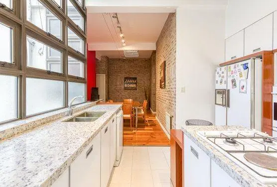 VENTA PISO 7 AMBIENTES CON COCHERA PALERMO 2