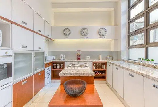 VENTA PISO 7 AMBIENTES CON COCHERA PALERMO 4