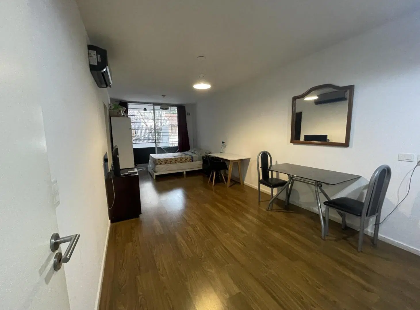 Venta departamento monoambiente Villa Devoto con cochera 4
