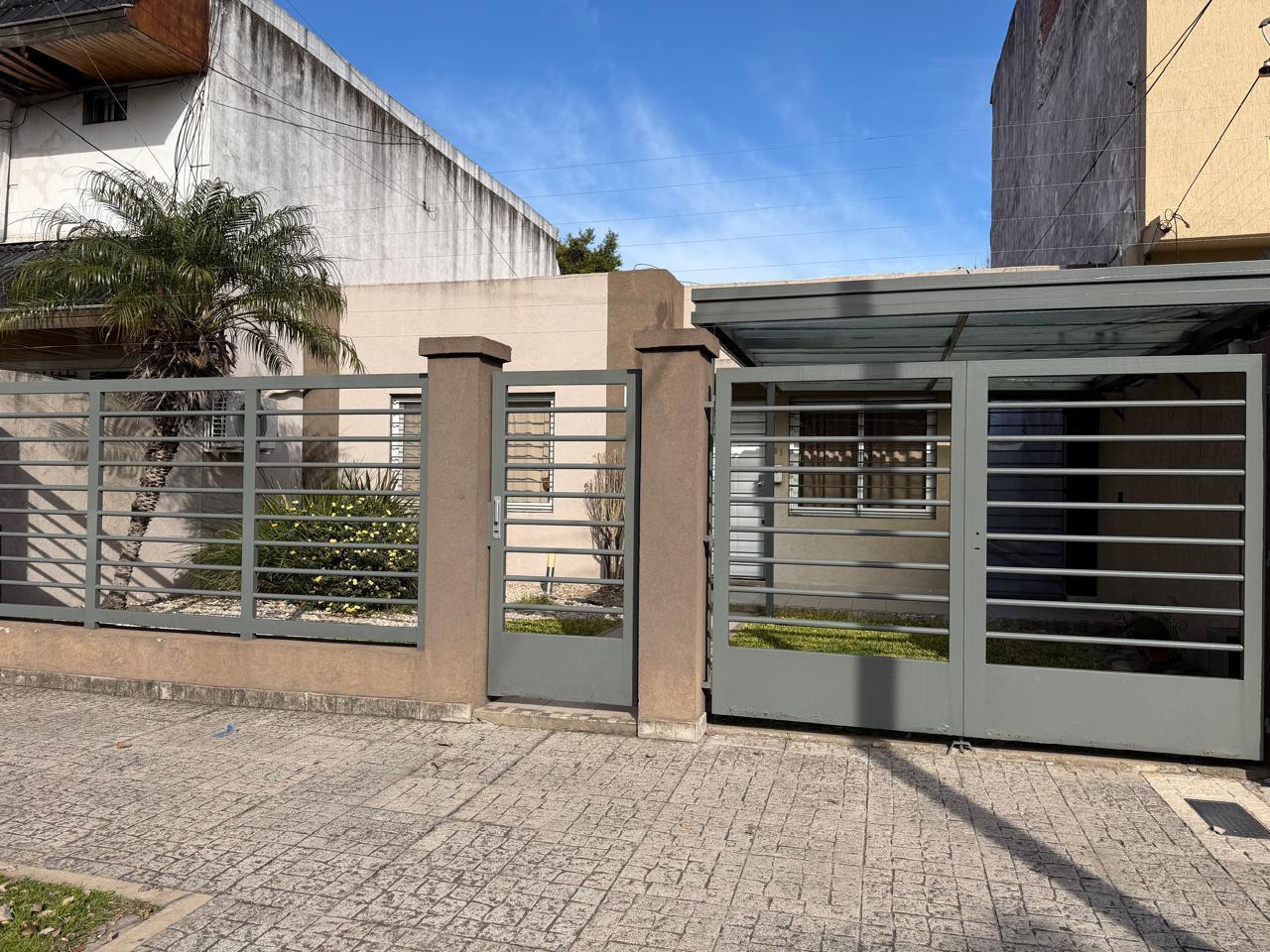 Foto de Casa en Villa Luzuriaga, imagen 3
